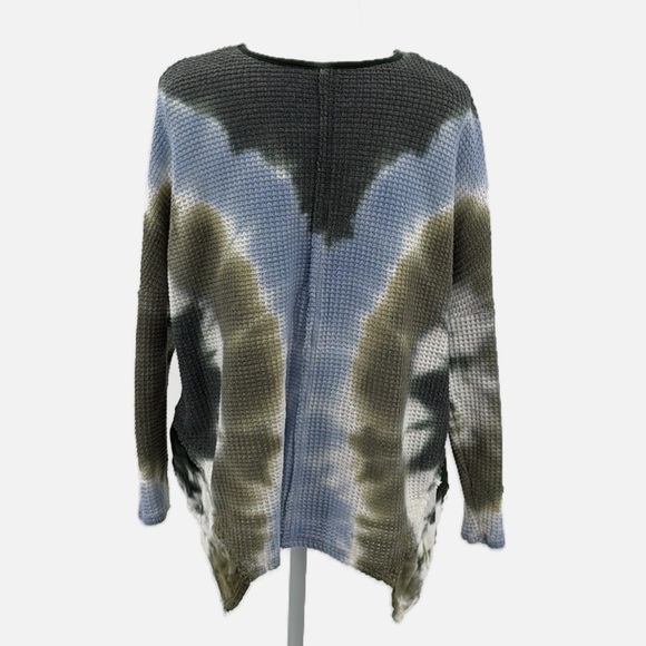 XCVI Thermal Waffle Knit V Neck Asymmetric Hem Oversized Tie Dye Top - Size XS - Picture 3 of 6
